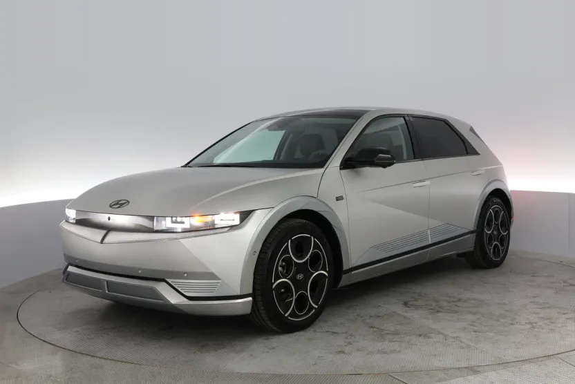 2024 Hyundai Ioniq 5 Limited photo 1