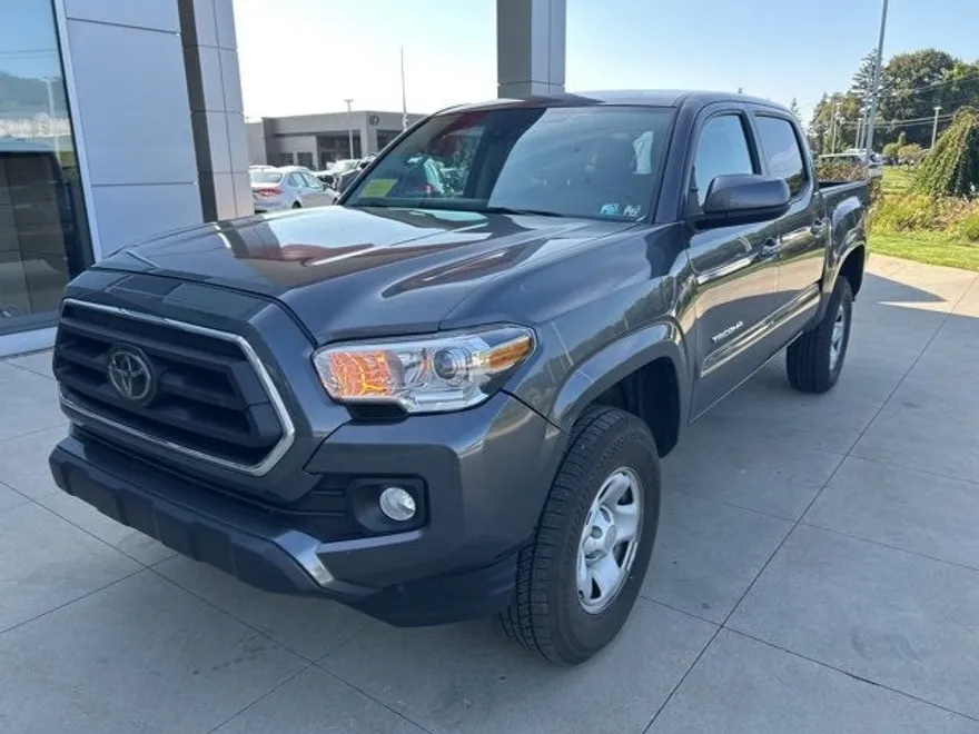 2023 Toyota Tacoma SR5 Double Cab photo 1