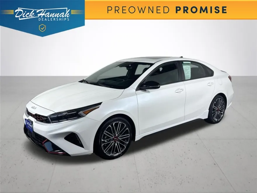 2023 Kia Forte GT photo 1