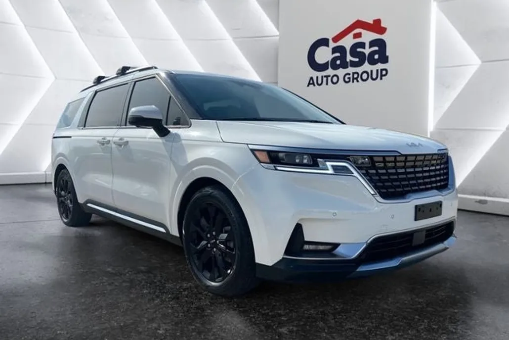 2022 Kia Carnival SX Prestige photo 1