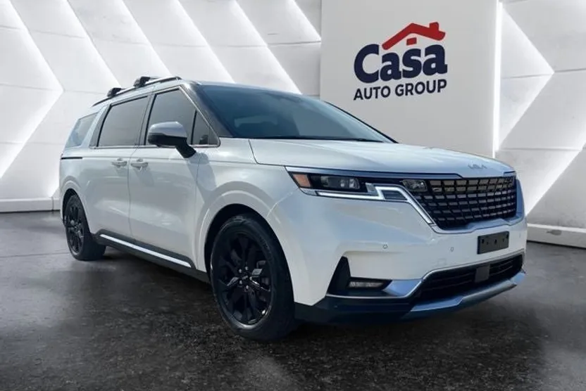 2022 Kia Carnival SX Prestige photo 1