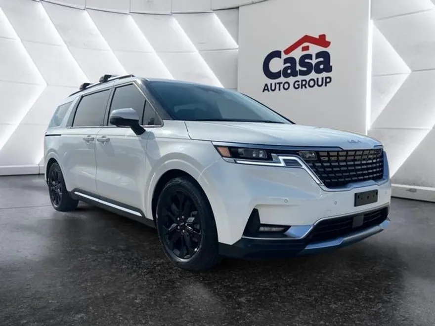 2022 Kia Carnival SX Prestige photo 1