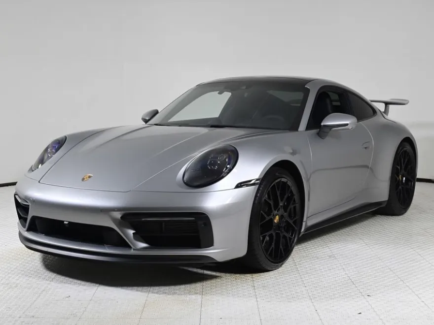 2024 Porsche 911 GTS photo 1