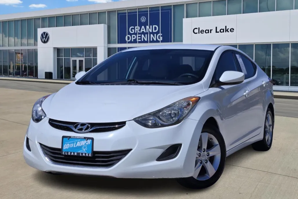 2013 Hyundai Elantra GLS photo 1