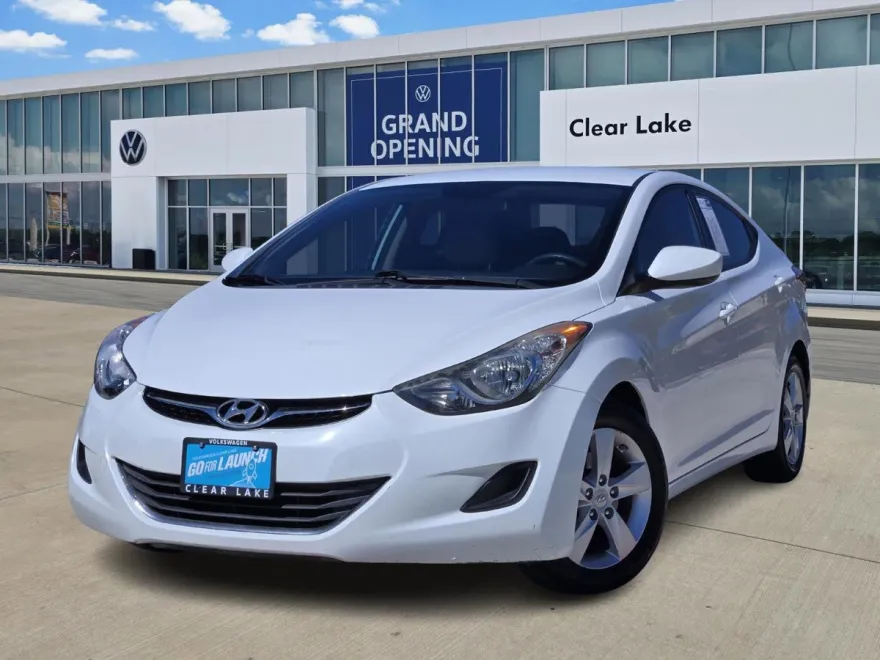 2013 Hyundai Elantra GLS photo 1