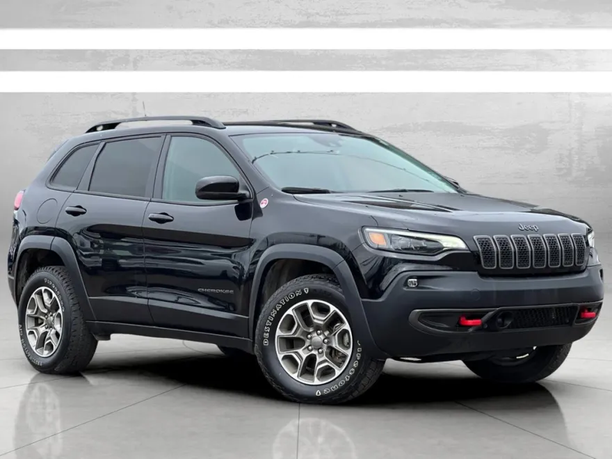 2022 Jeep Cherokee Trailhawk photo 1