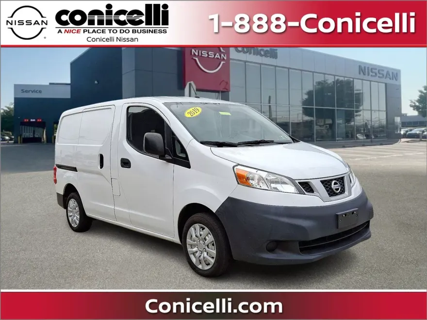 2019 Nissan NV200 S photo 1