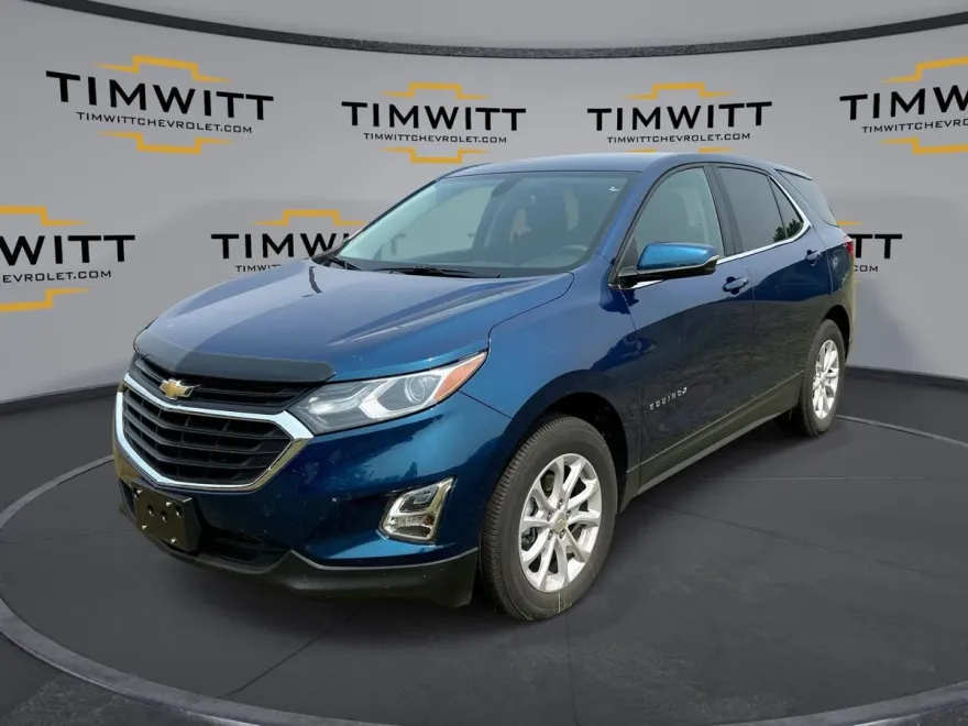 2019 Chevrolet Equinox LT photo 1