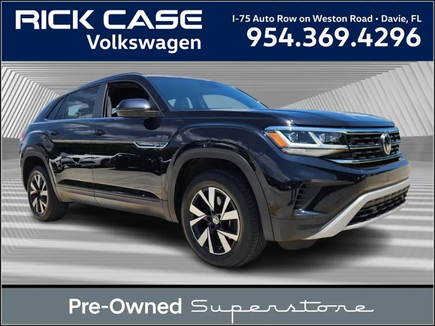 2022 Volkswagen Atlas Cross Sport SE photo 1