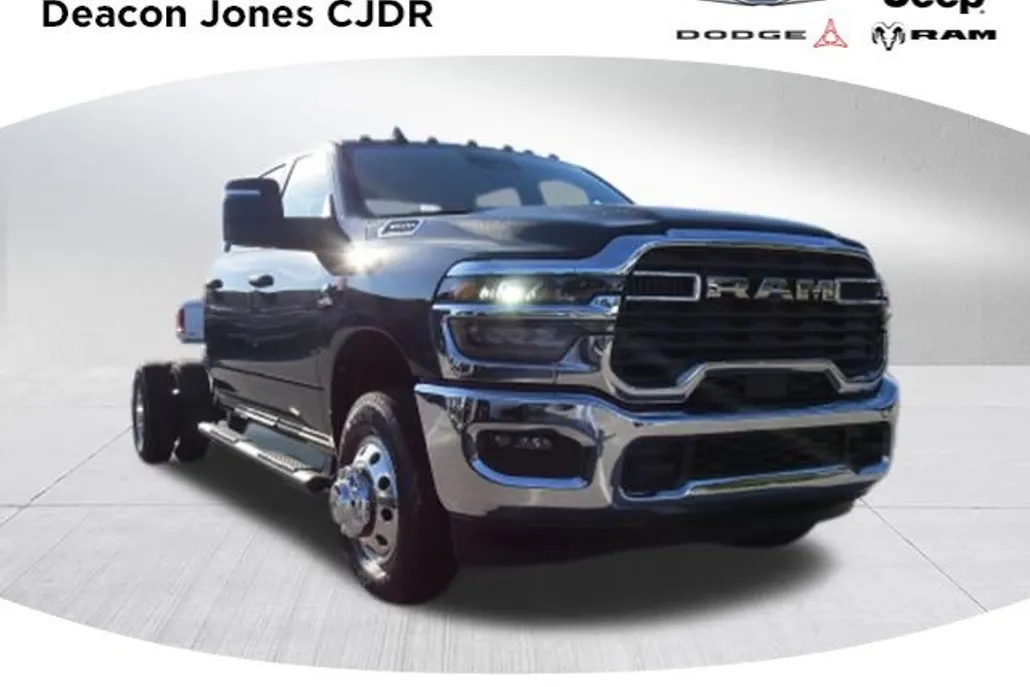 2026 Ram 3500 Tradesman photo 1