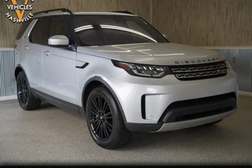 2018 Land Rover Discovery HSE photo 1