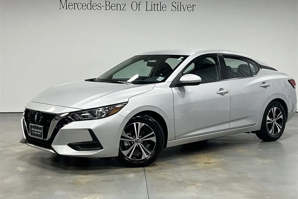 2022 Nissan Sentra SV photo 1