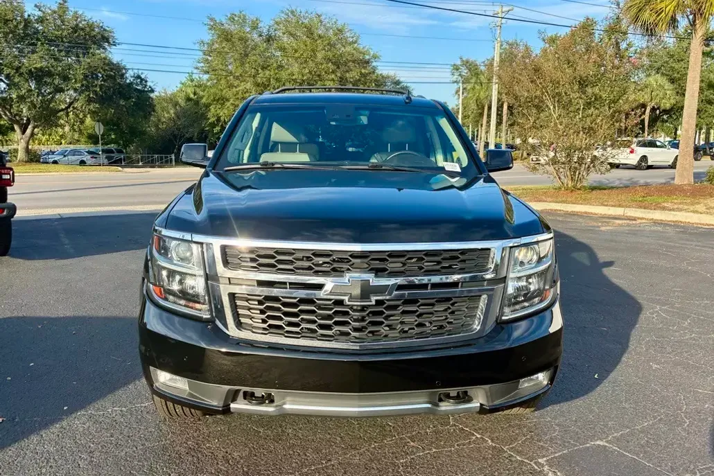 2018 Chevrolet Tahoe LT photo 1