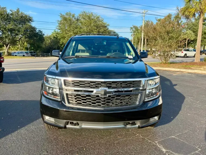2018 Chevrolet Tahoe LT photo 1