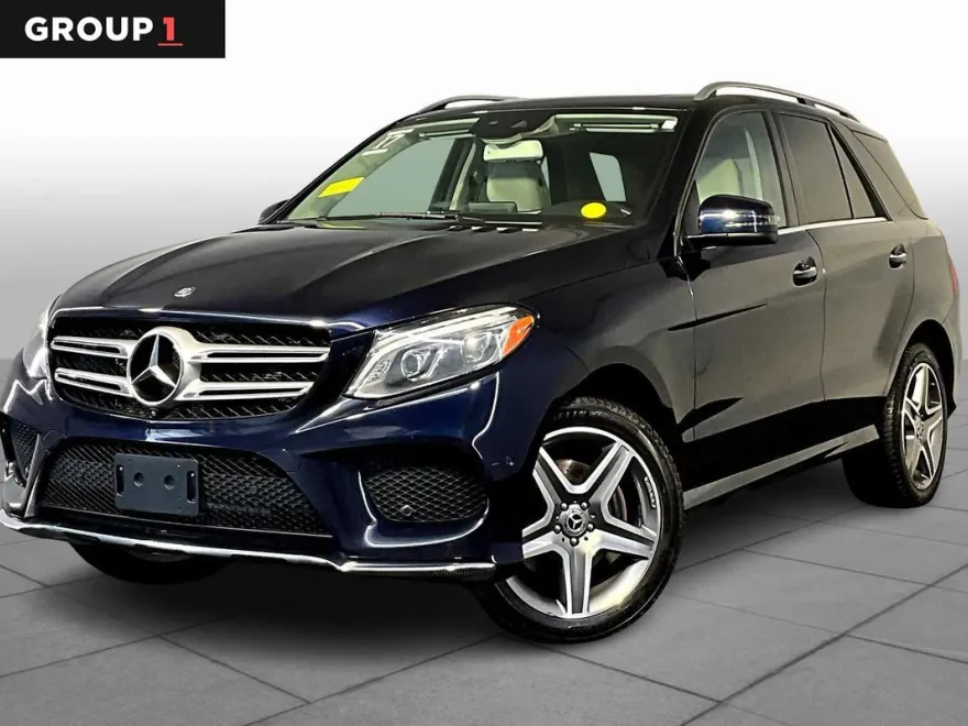 2017 Mercedes Benz GLE 400 4MATIC photo 1