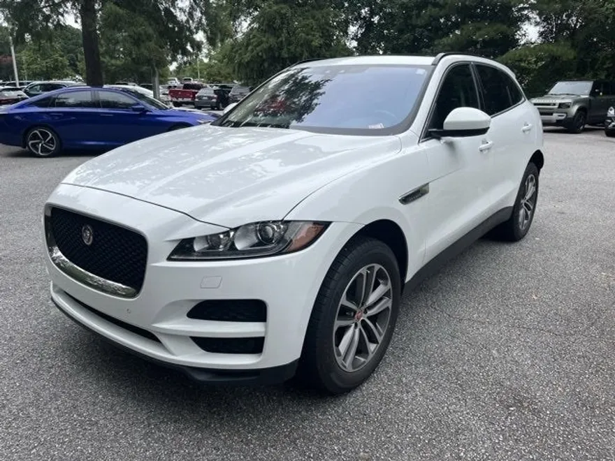2020 Jaguar F-PACE Premium photo 1
