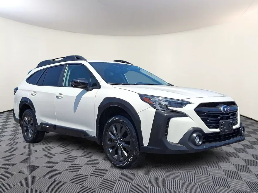 2024 Subaru Outback Onyx Edition photo 1
