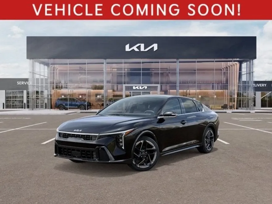 2025 Kia K4 GT-Line photo 1