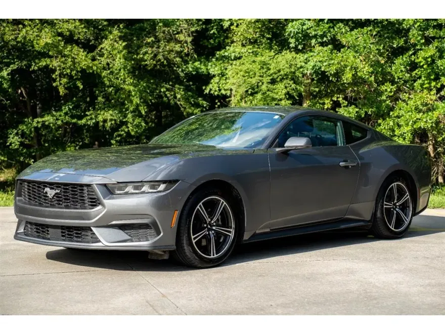 2024 Ford Mustang EcoBoost photo 1