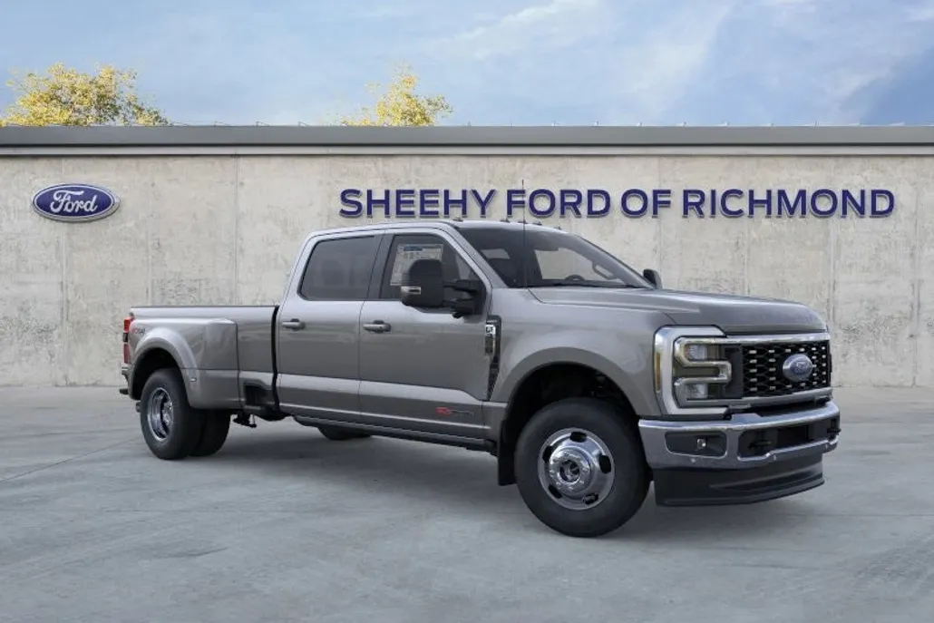 2025 Ford F-350 photo 1