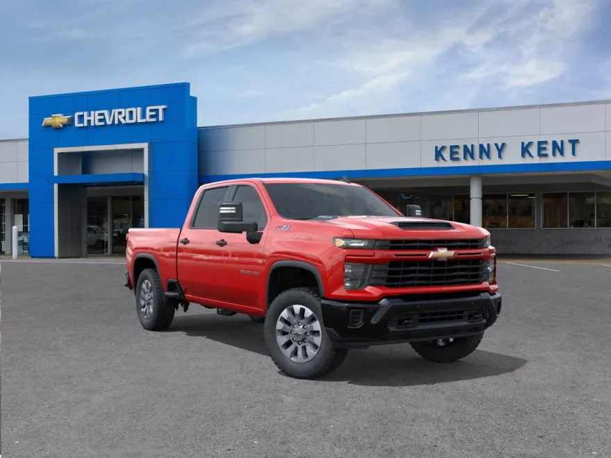 2026 Chevrolet Silverado 2500HD Custom photo 1