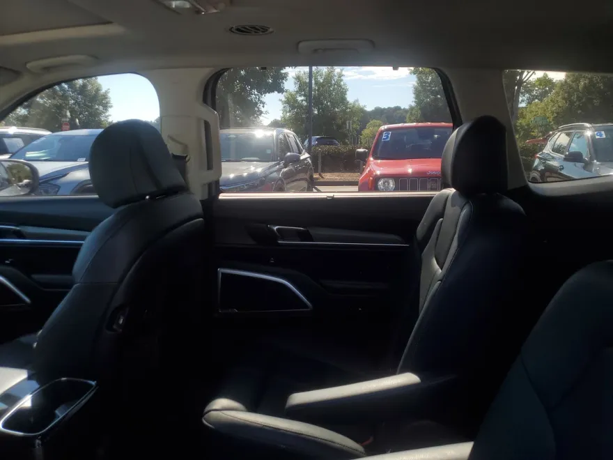 2022 Kia Telluride EX photo 1