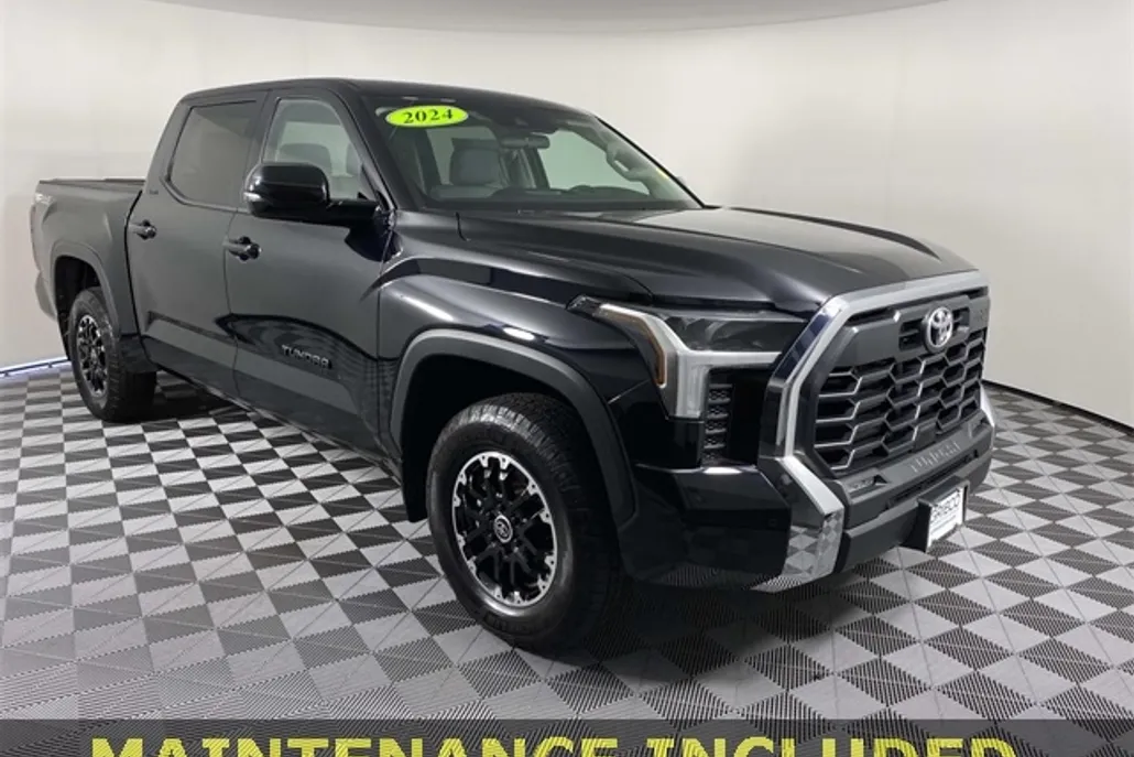 2024 Toyota Tundra SR5 photo 1