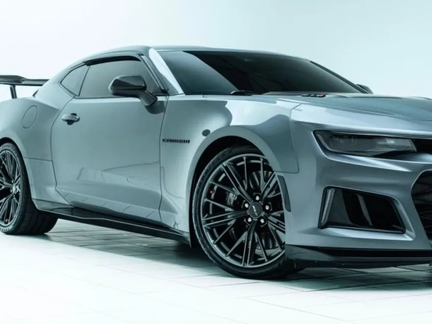 2021 Chevrolet Camaro ZL1 photo 1