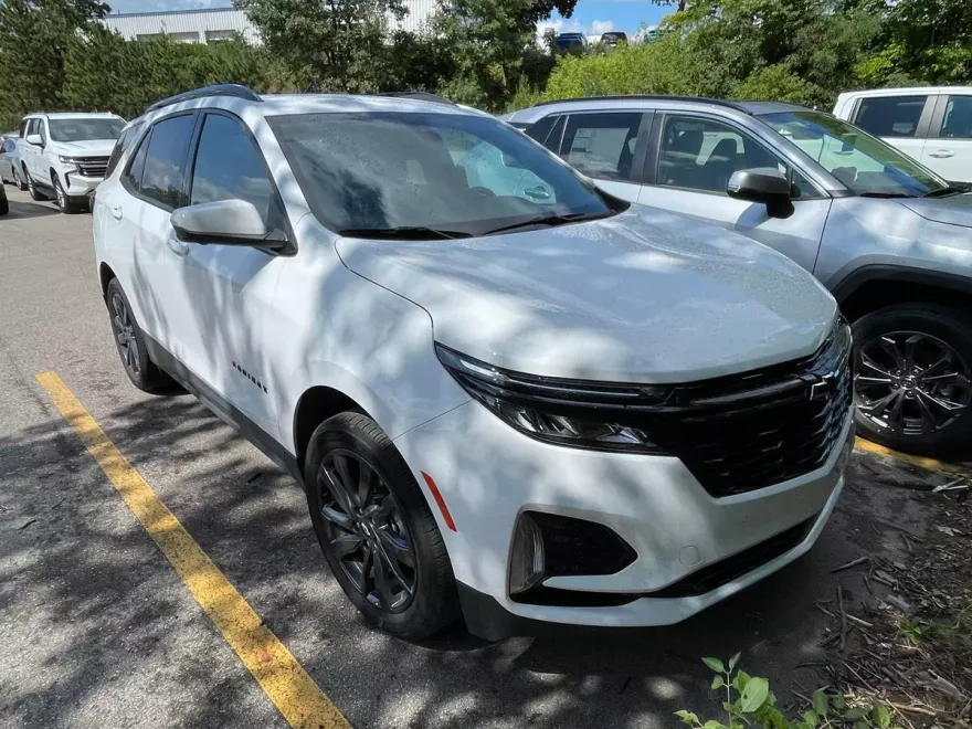2024 Chevrolet Equinox RS photo 1