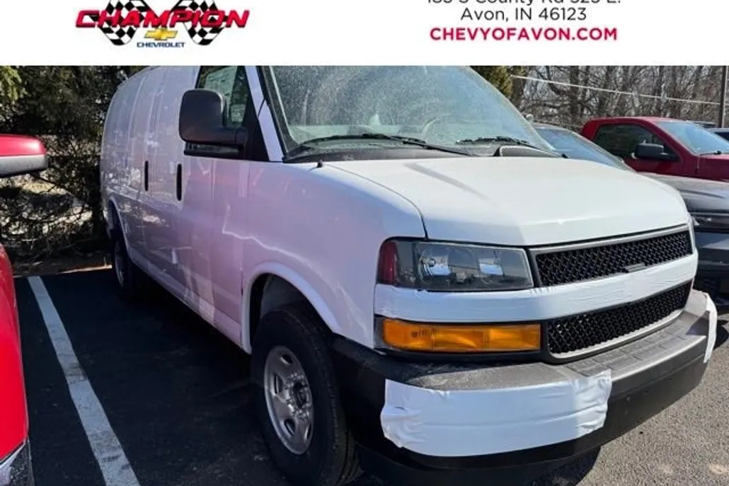 2025 Chevrolet Express Cargo 2500 photo 1