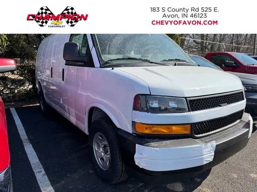 2025 Chevrolet Express Cargo 2500 photo 1