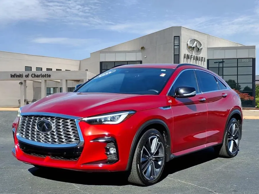 2023 Infiniti QX55 Essential photo 1