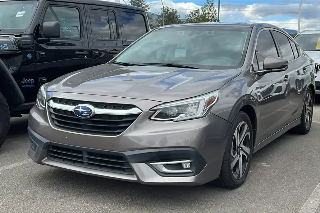 2022 Subaru Legacy Limited photo 1