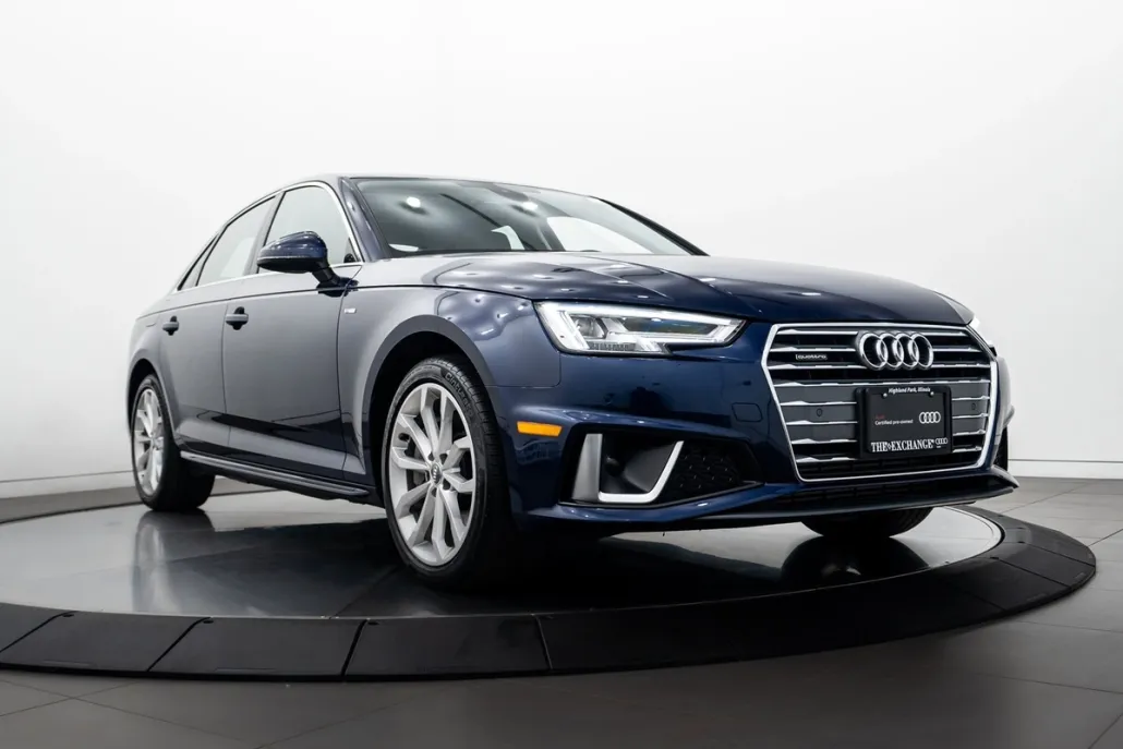 2019 Audi A4 Quattro Premium Plus photo 1