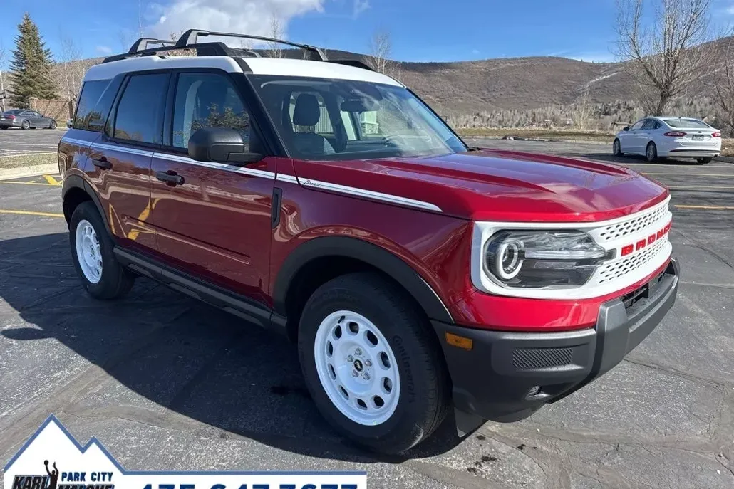 2025 Ford Bronco Sport Heritage photo 1