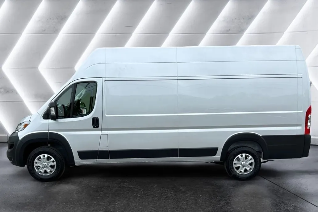 2024 Ram ProMaster 3500 photo 1