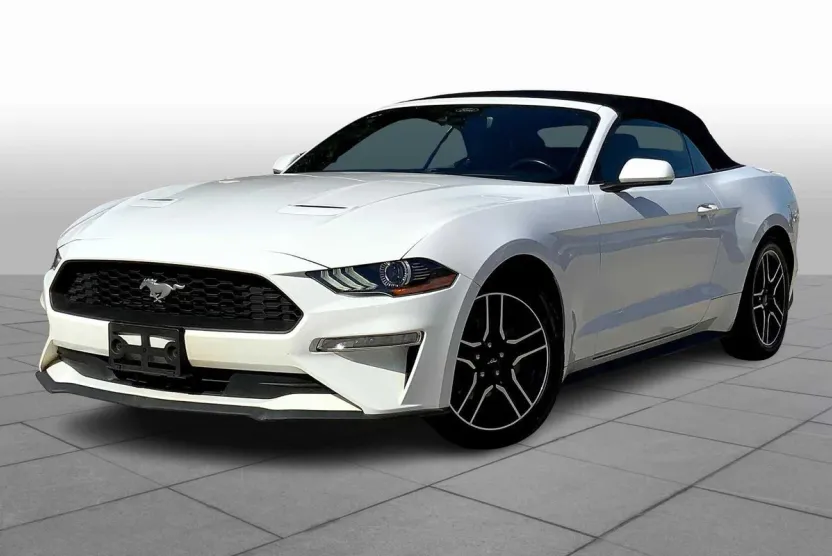 2022 Ford Mustang EcoBoost Premium photo 1