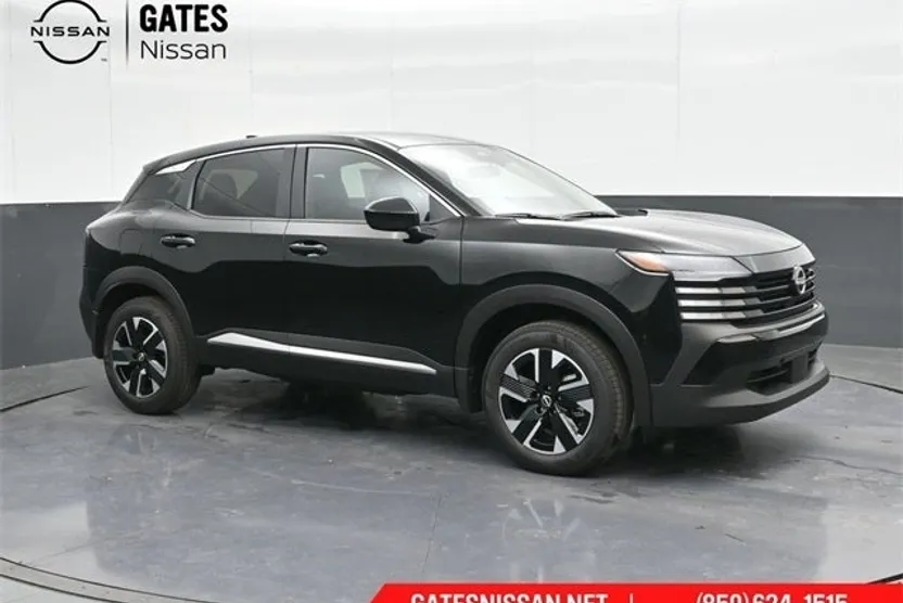 2025 Nissan Kicks SV photo 1
