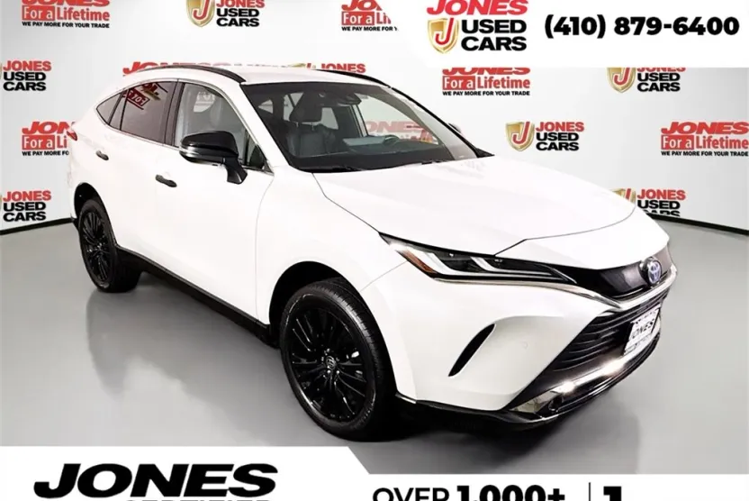 2023 Toyota Venza photo 1