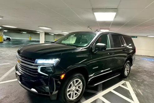 2022 Chevrolet Tahoe LT photo 3