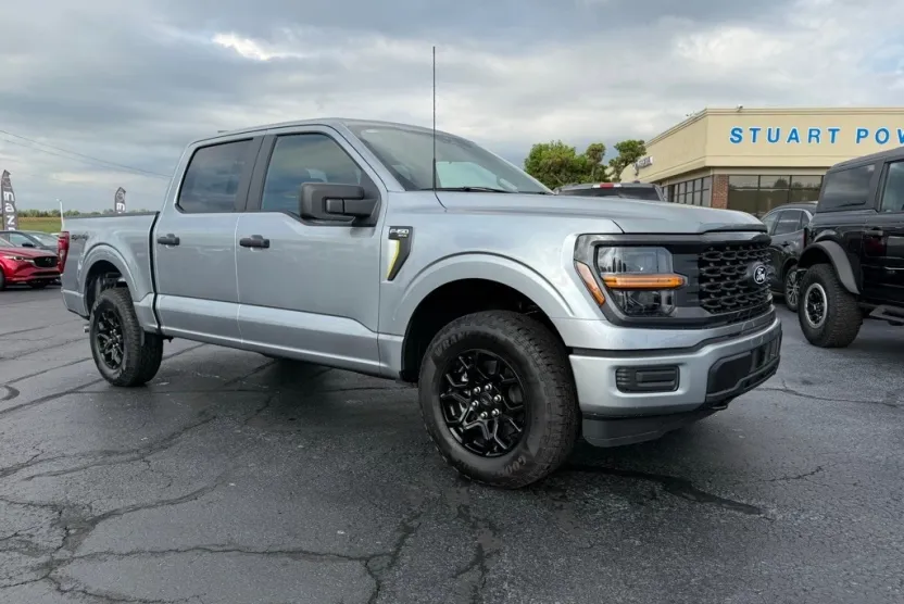 2025 Ford F-150 STX photo 1