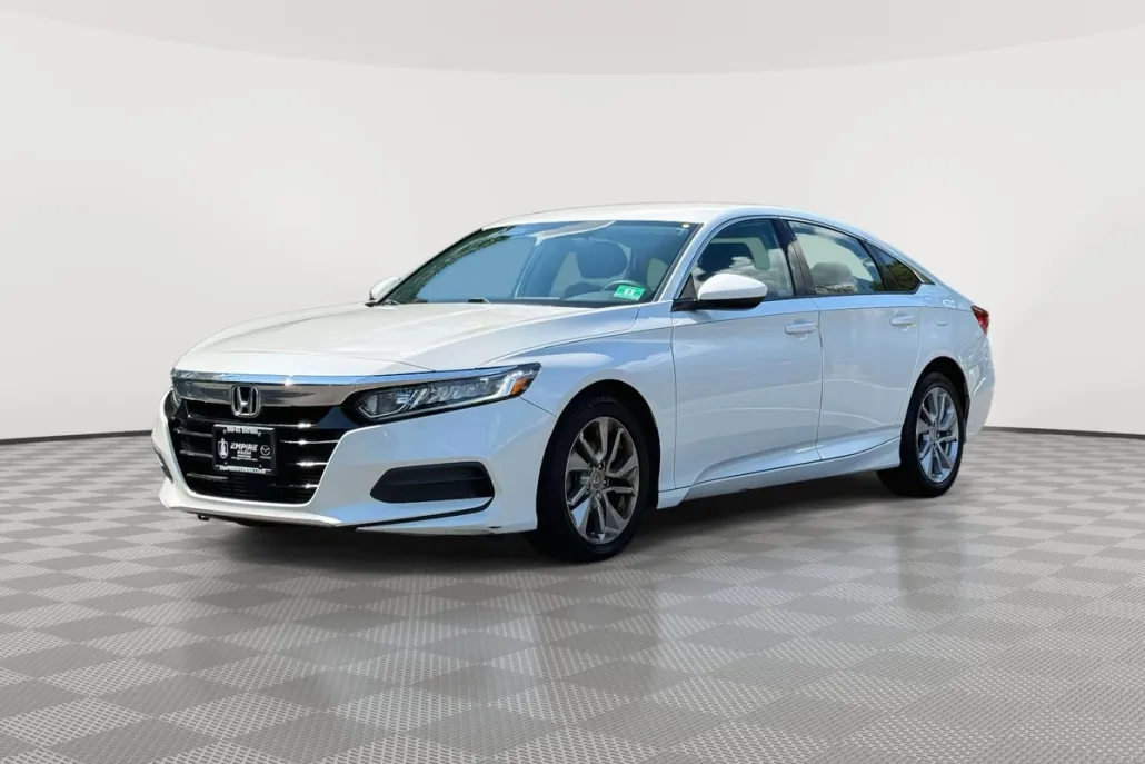 2018 Honda Accord LX photo 1