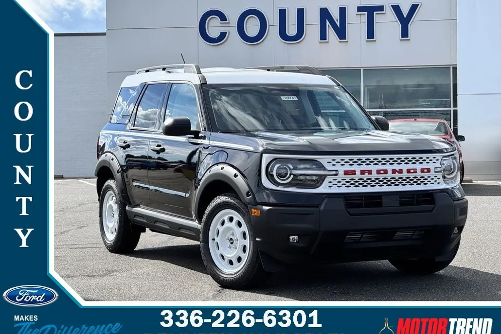 2025 Ford Bronco Sport Heritage photo 1