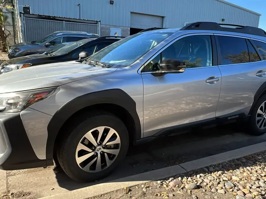 2024 Subaru Outback Premium photo 1