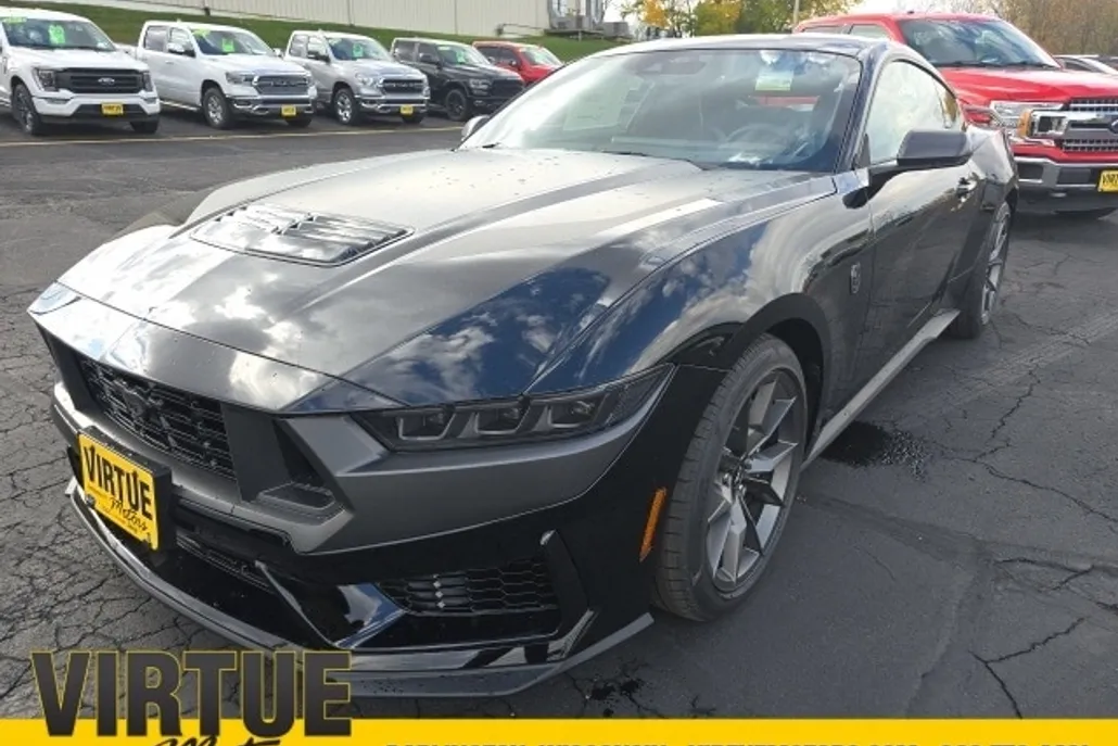 2024 Ford Mustang Dark Horse Premium photo 1