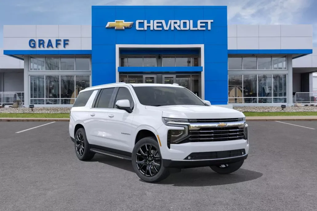 2025 Chevrolet Suburban LT photo 1