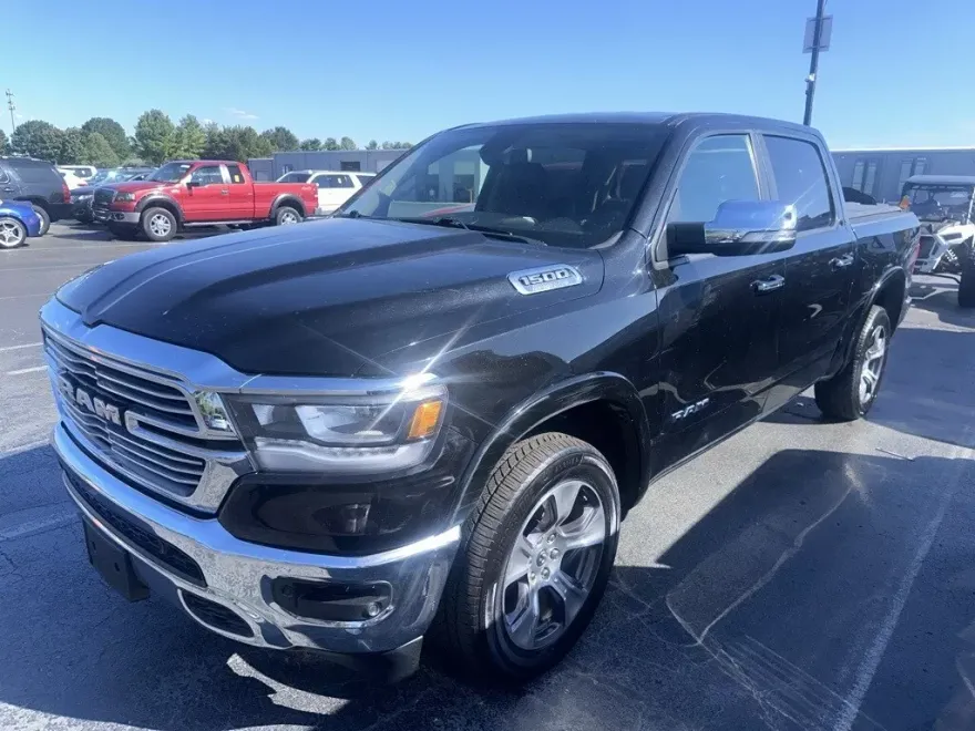 2020 Ram 1500 Laramie photo 1