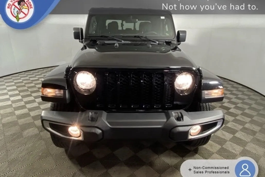 2022 Jeep Gladiator Sport S photo 1