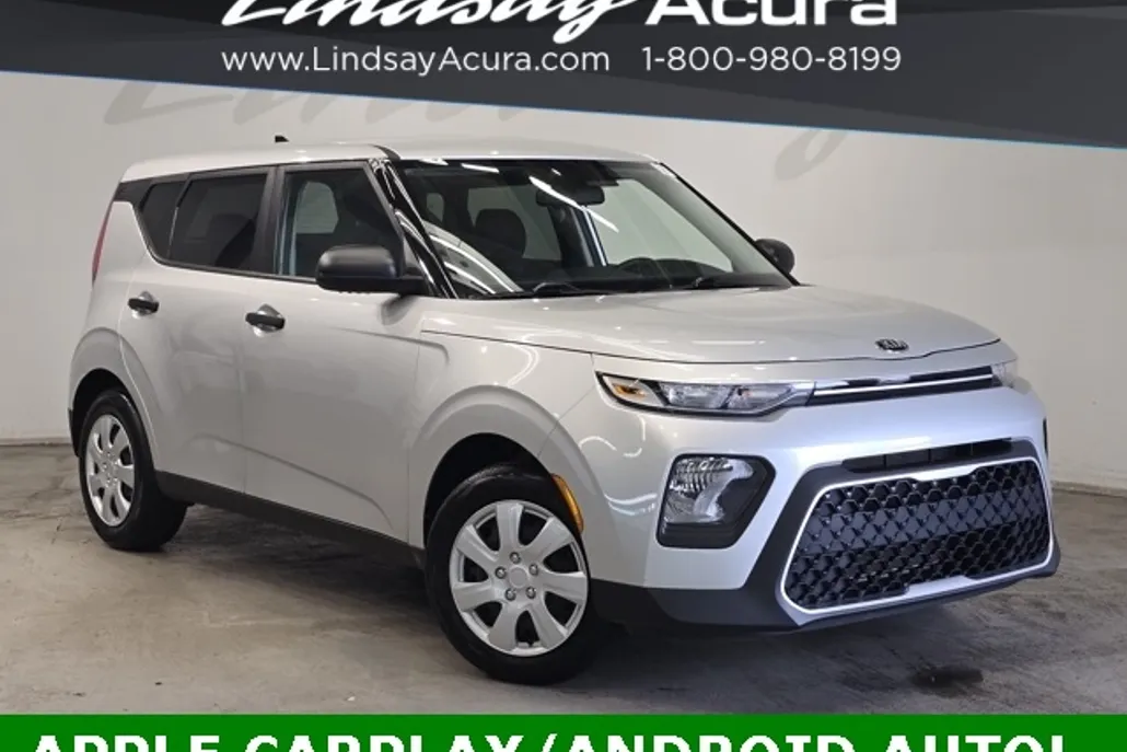 2021 Kia Soul LX photo 1