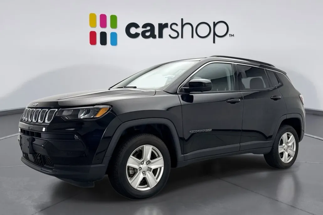 2022 Jeep Compass Latitude photo 1